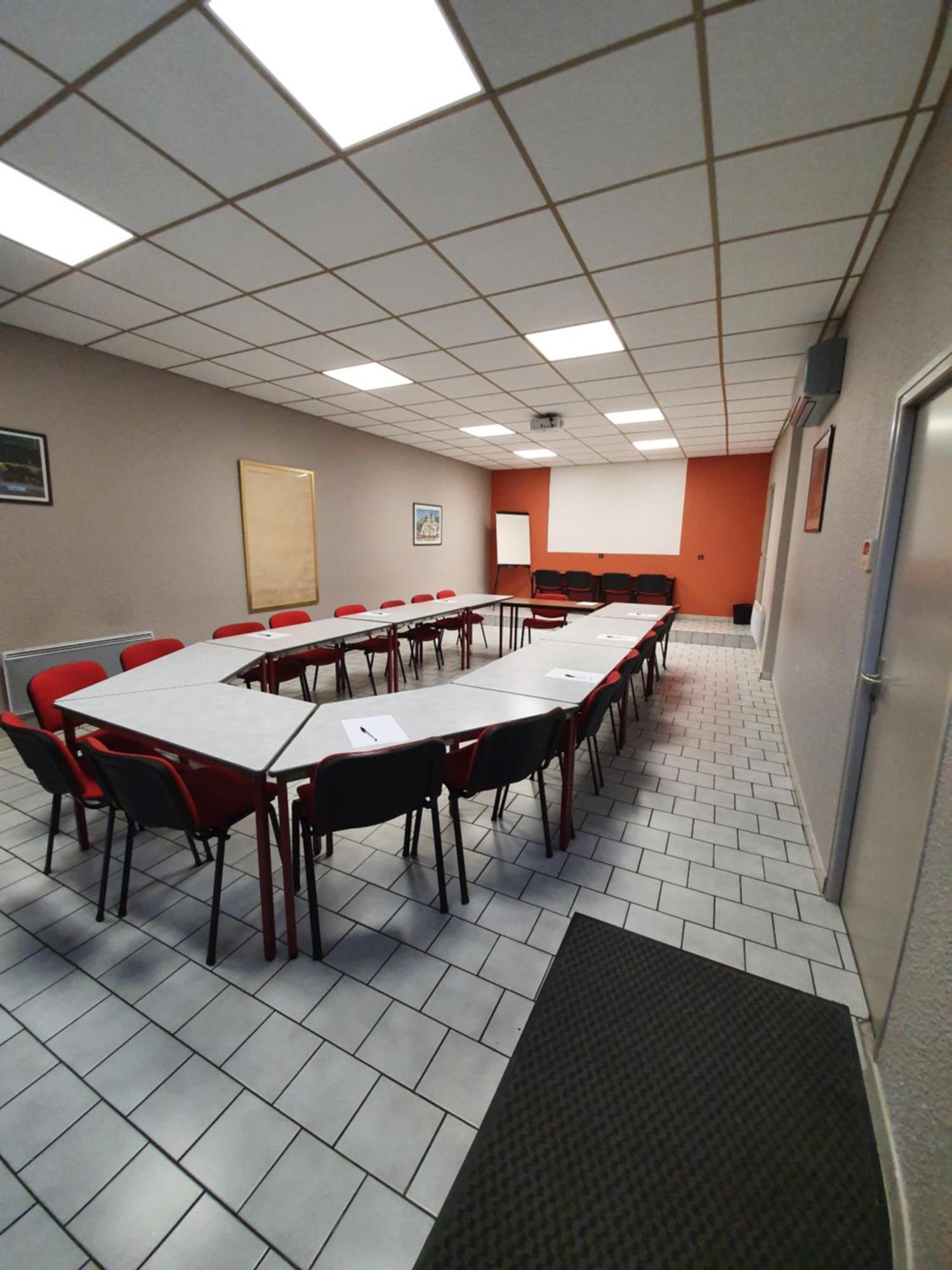 Logis Hotel Restaurant Azalees Tournon-sur-Rhone Exterior photo