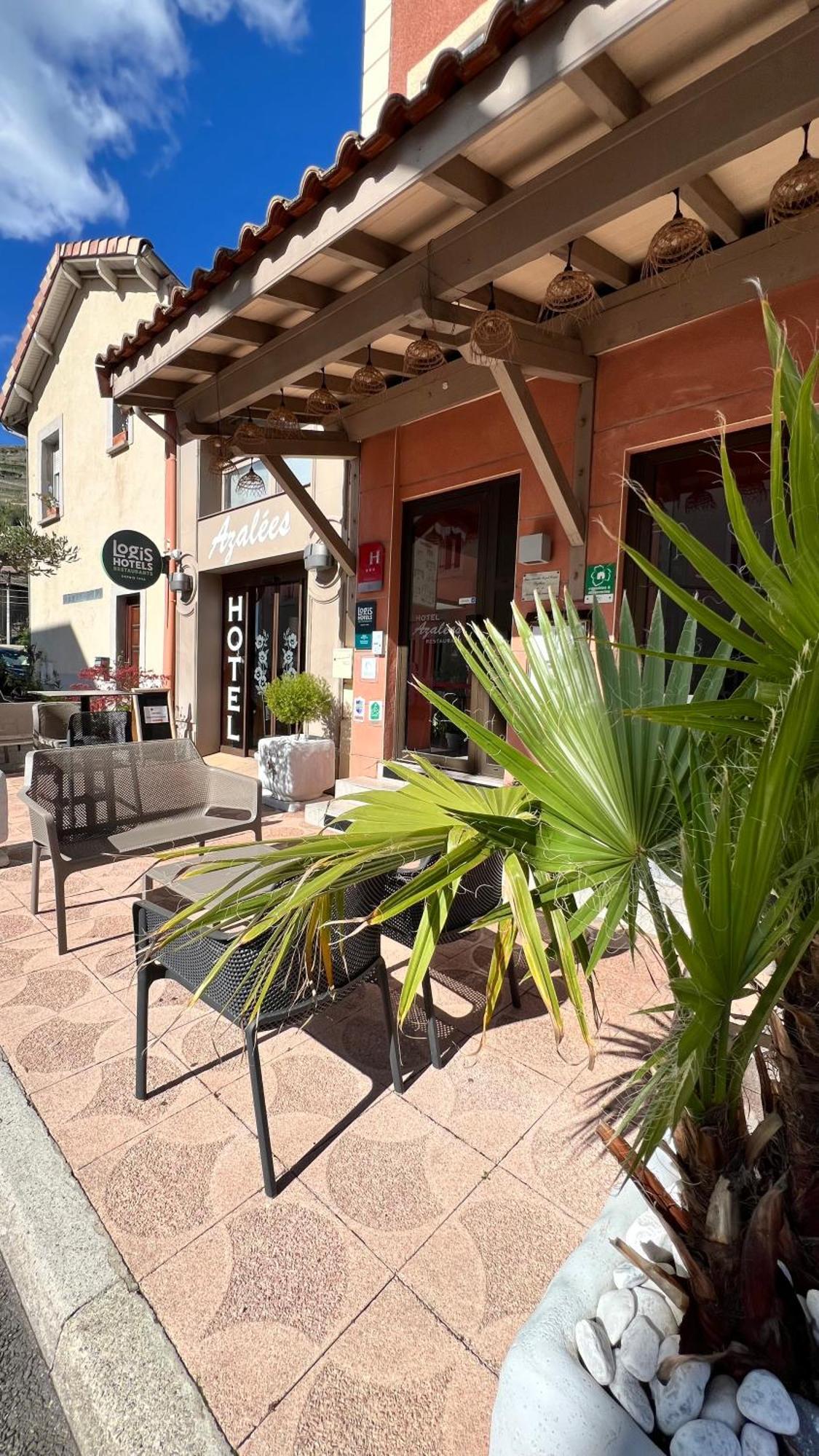 Logis Hotel Restaurant Azalees Tournon-sur-Rhone Exterior photo